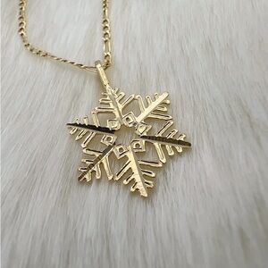 14k Solid Yellow Gold Winter Snowflake Pendant Charm (Chain Not Included)